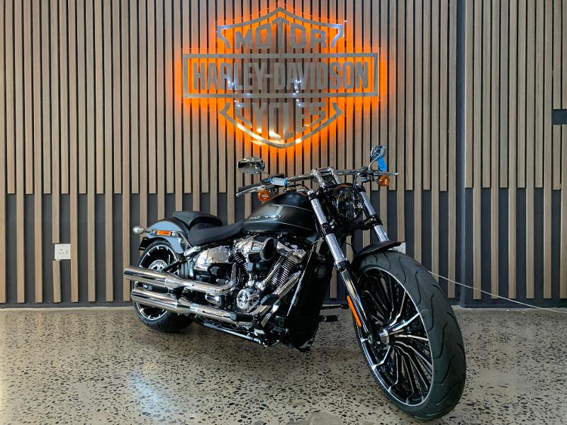 Harley Davidson Softail Breakout